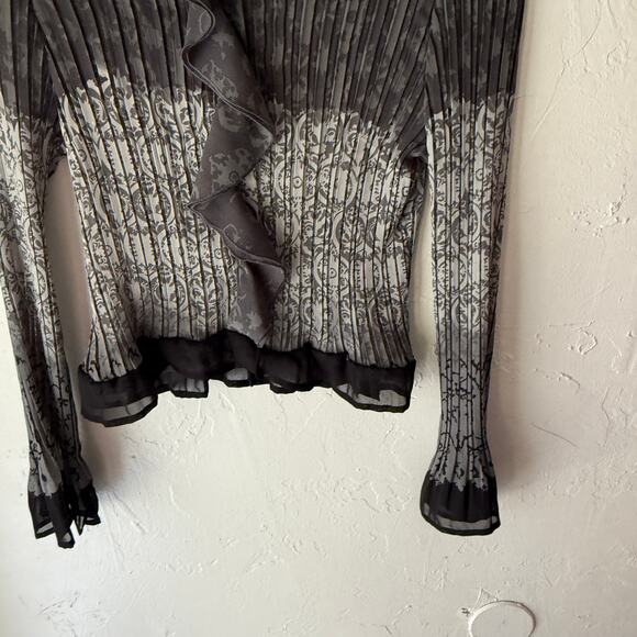 APT. 9 Petite PL Sheer Ruffle Blouse Pleated Gray Black Y2K Grunge Whimsigoth - Picture 3 of 7